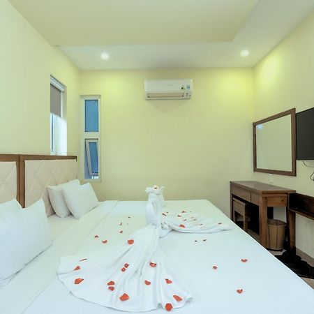Dana Sailing Hotel Danang Exterior photo