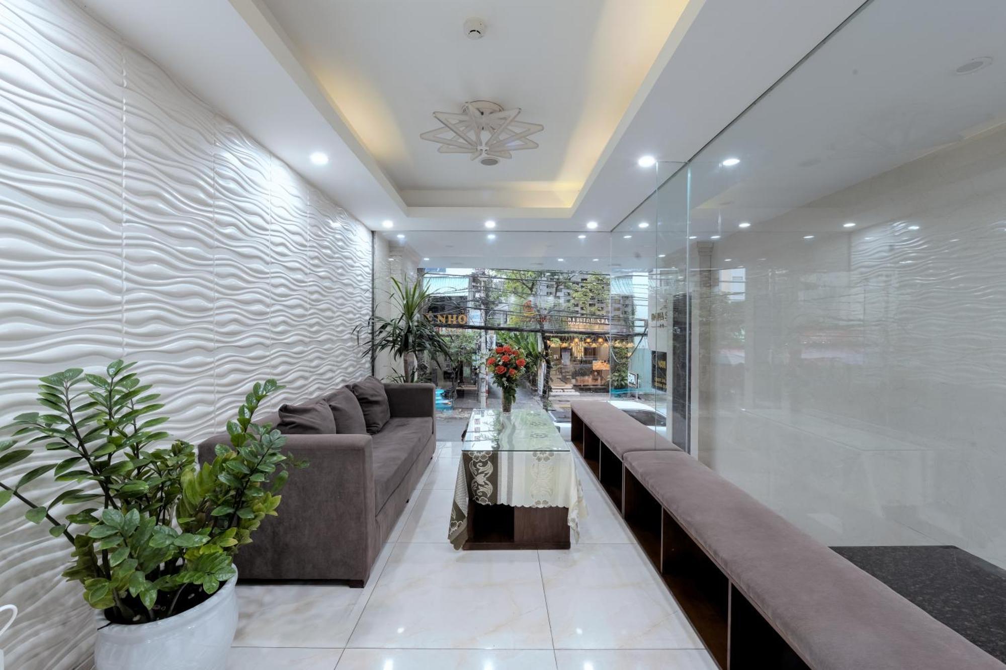 Dana Sailing Hotel Danang Exterior photo