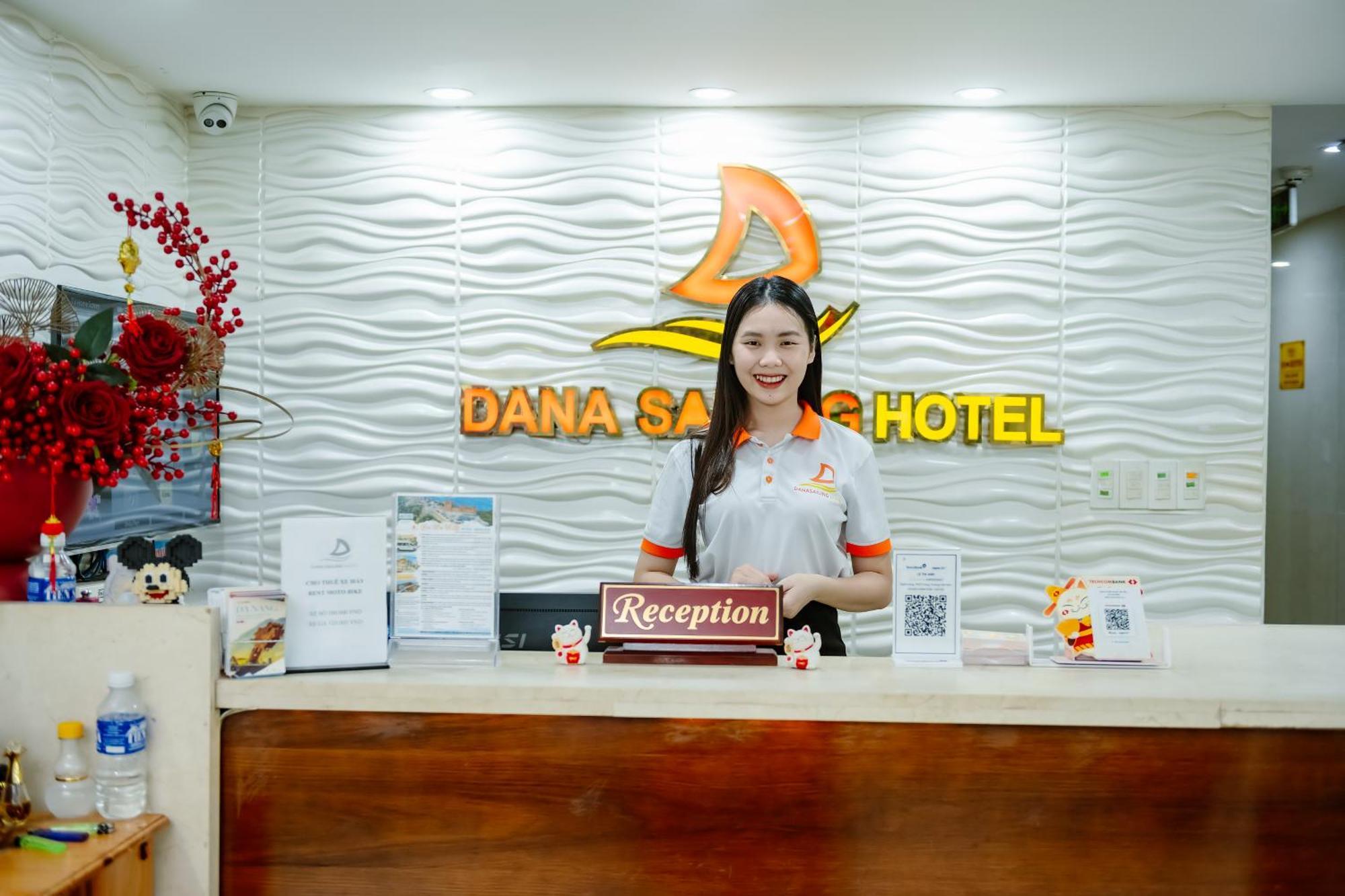 Dana Sailing Hotel Danang Exterior photo