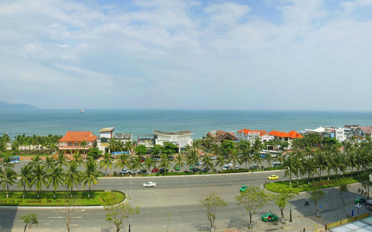 Dana Sailing Hotel Danang Exterior photo